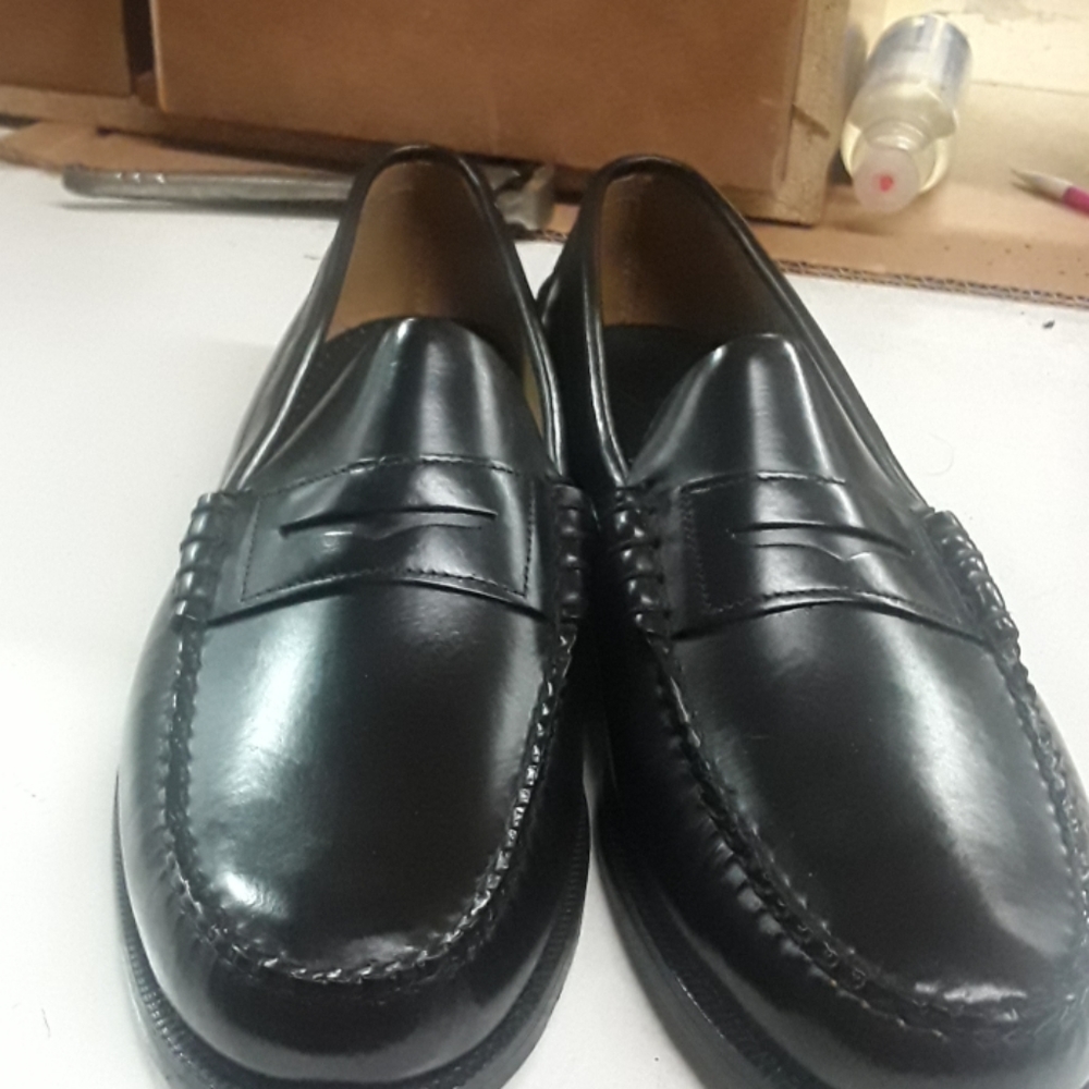 Mens shoes